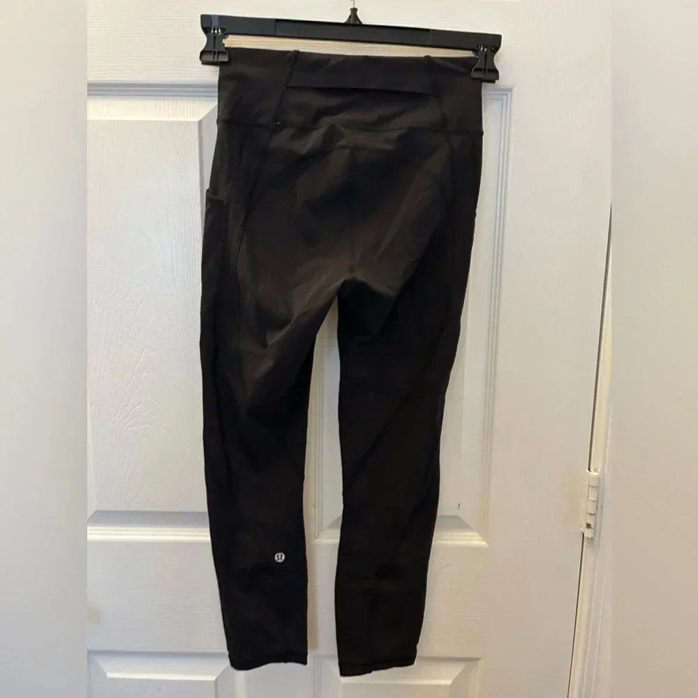 Lululemon Time To Sweat Crop *23